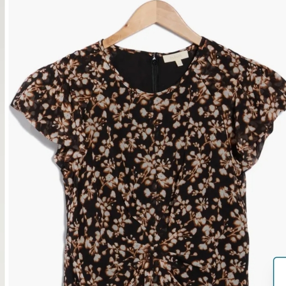 Parker Tops - NWT Women's Floral Short-Sleeve Blouse